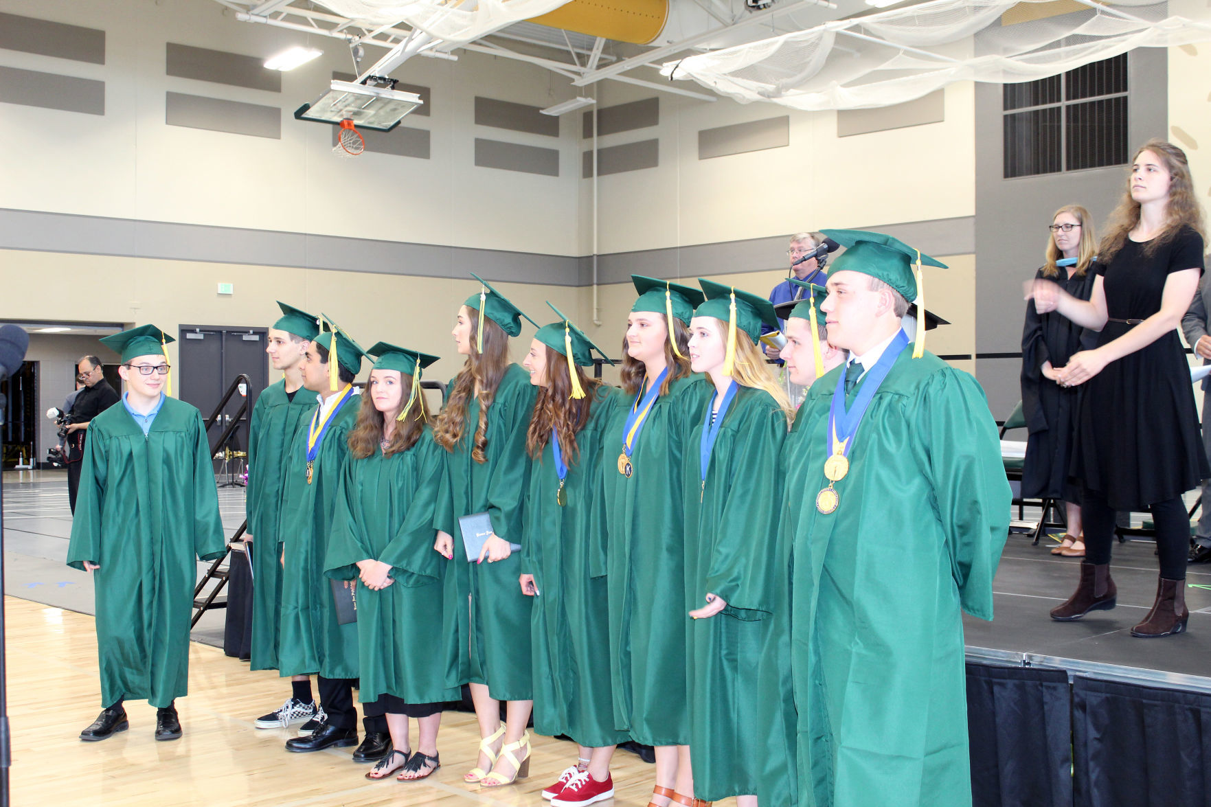 060219-ctzn-news-bd-grad134.jpg